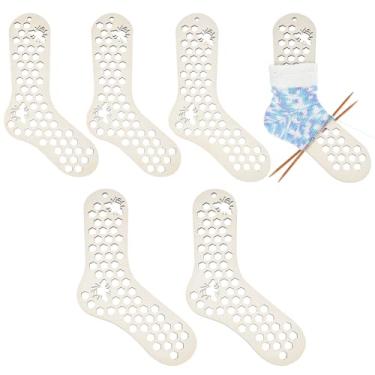 Imagem de BENECREAT 6 peças bloqueadores de meias de madeira de 3 tamanhos, régua de tricô de favo de mel, bloqueadores de meia para meias de tricô de Natal e crochê, 5 mm de espessura, 2 peças/tamanho