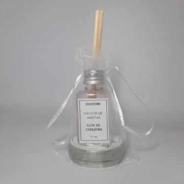 Imagem de Kit Aromático com Mini Difusor de Varetas e Vela Artesanal, Flor de Cerejeira, 30ml, Cera de Coco 100% Vegetal, Pavio de Algodão, Aromatiza Até 15m² (12, Limão Siciliano)