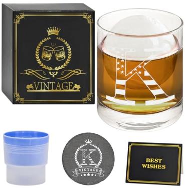 Imagem de TQONEP Conjunto de copos de uísque para presentes masculinos, copo de rochas Bourbon à moda antiga de 293 ml com molde de bola de gelo, porta-copos e cartão de presente, ideias personalizadas de