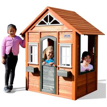 Imagem de Casinha Infantil de Madeira para Área Externa com Porta Funcional, Design de Conceito A...