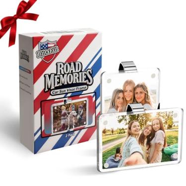 Imagem de BlitzFill Pacote com 2 lindos porta-retratos personalizados para viseira de carro – Organizador de moldura magnética para fotos Polaroid e acessórios de carro personalizados, ótimo presente