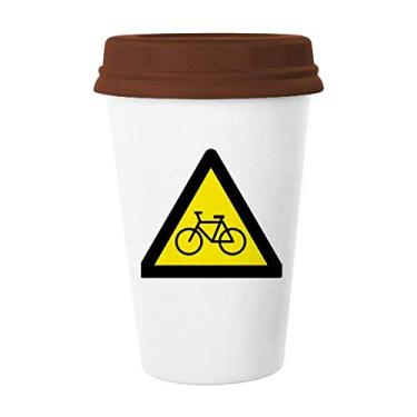 Imagem de Símbolo de aviso amarelo preto bicicleta triângulo caneca café copo cerâmica copo tampa